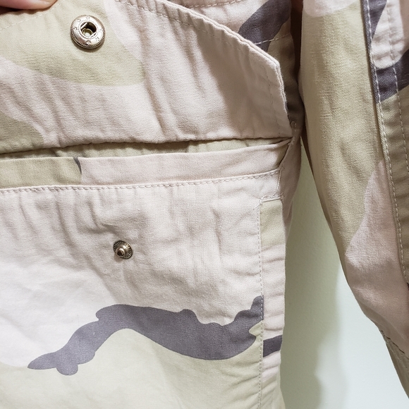 Forever 21 Camouflage hooded field utility jacket woman's size small - Picture 7 of 11